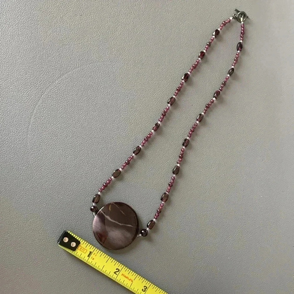 Beaded gemstone earrings and necklace matching set - Picture 4 of 4